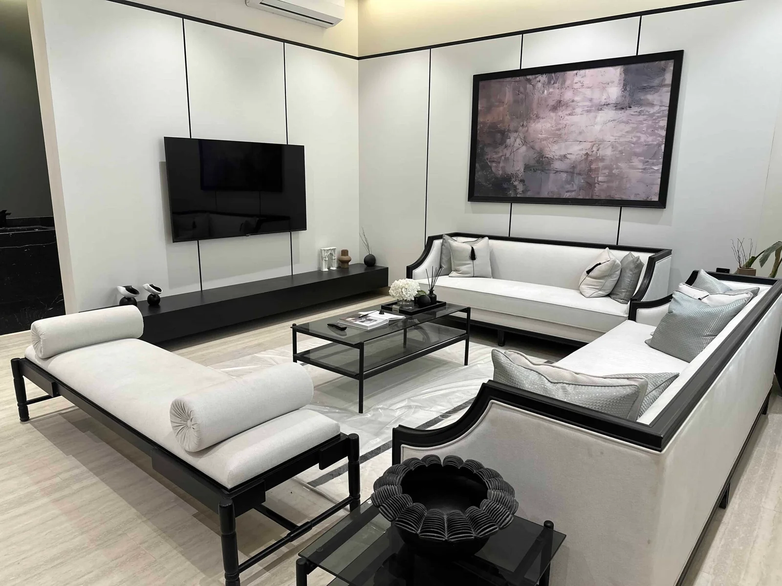 Townhouse image